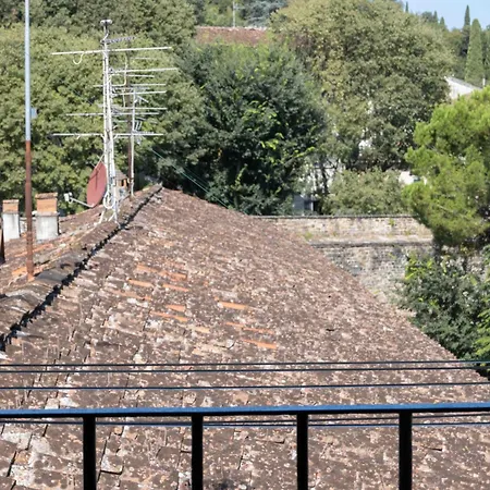 Boboli 4 Bedroom Apartment Florence